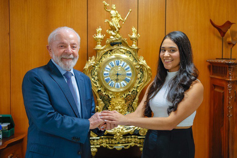 Lula sobre aluna redação nota 1.000 do Enem: “Se tiver chance, dá conta do recado” Lula sobre aluna redação nota 1.000 do Enem: “Se tiver chance, dá conta do recado”