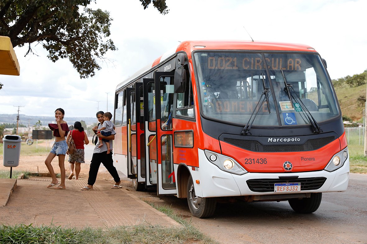 dentro-1-6